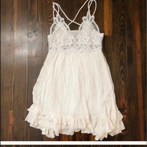 Vici white dress